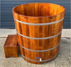 icedTub iCed42 Wooden Ice Bath